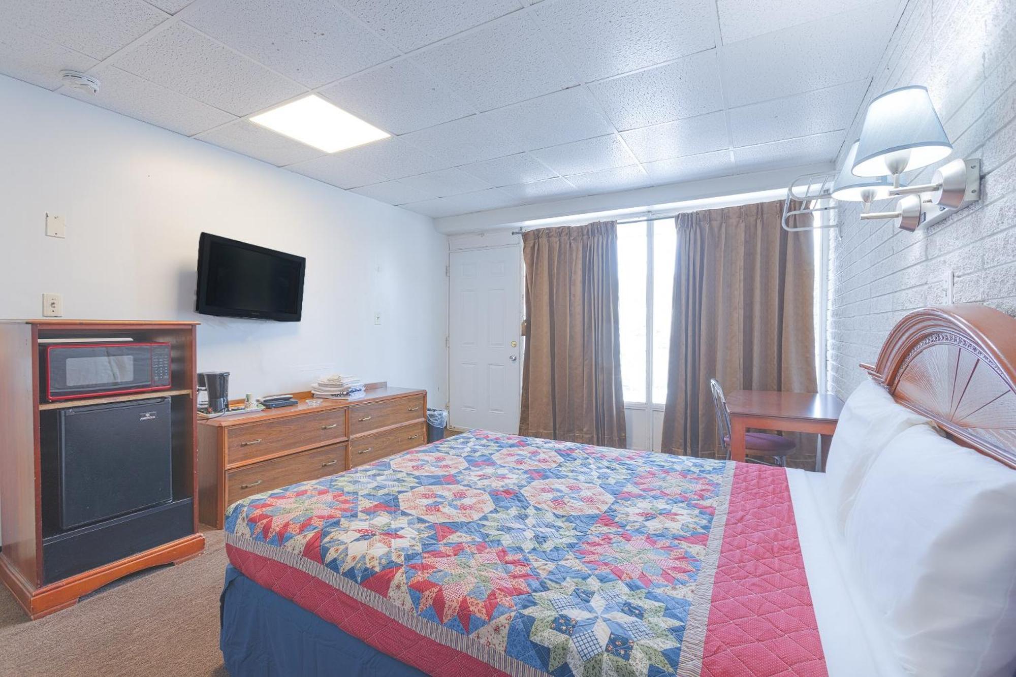 Sonrise Inn Lincoln Hwy By Oyo Breezewood Экстерьер фото