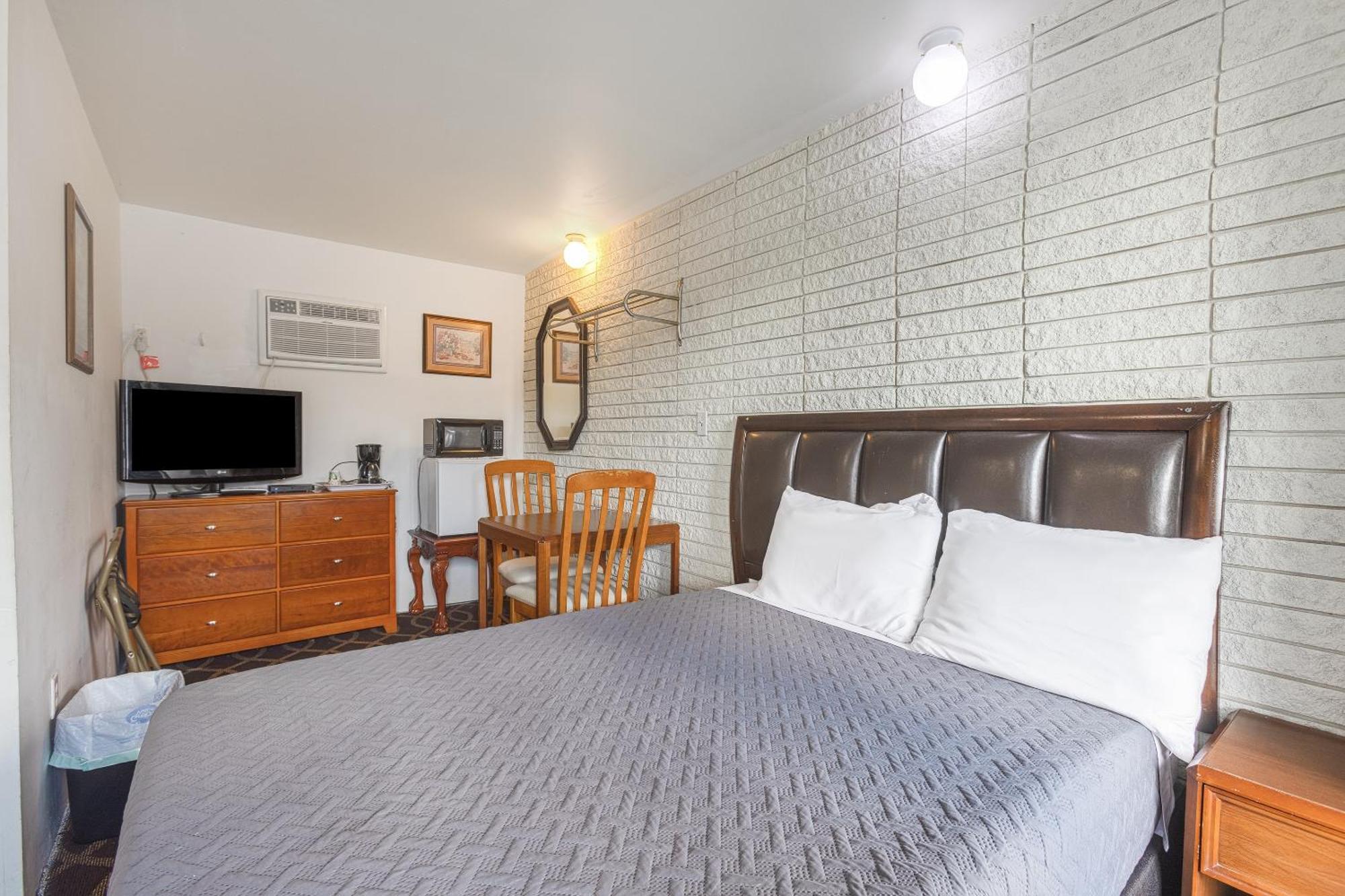 Sonrise Inn Lincoln Hwy By Oyo Breezewood Экстерьер фото