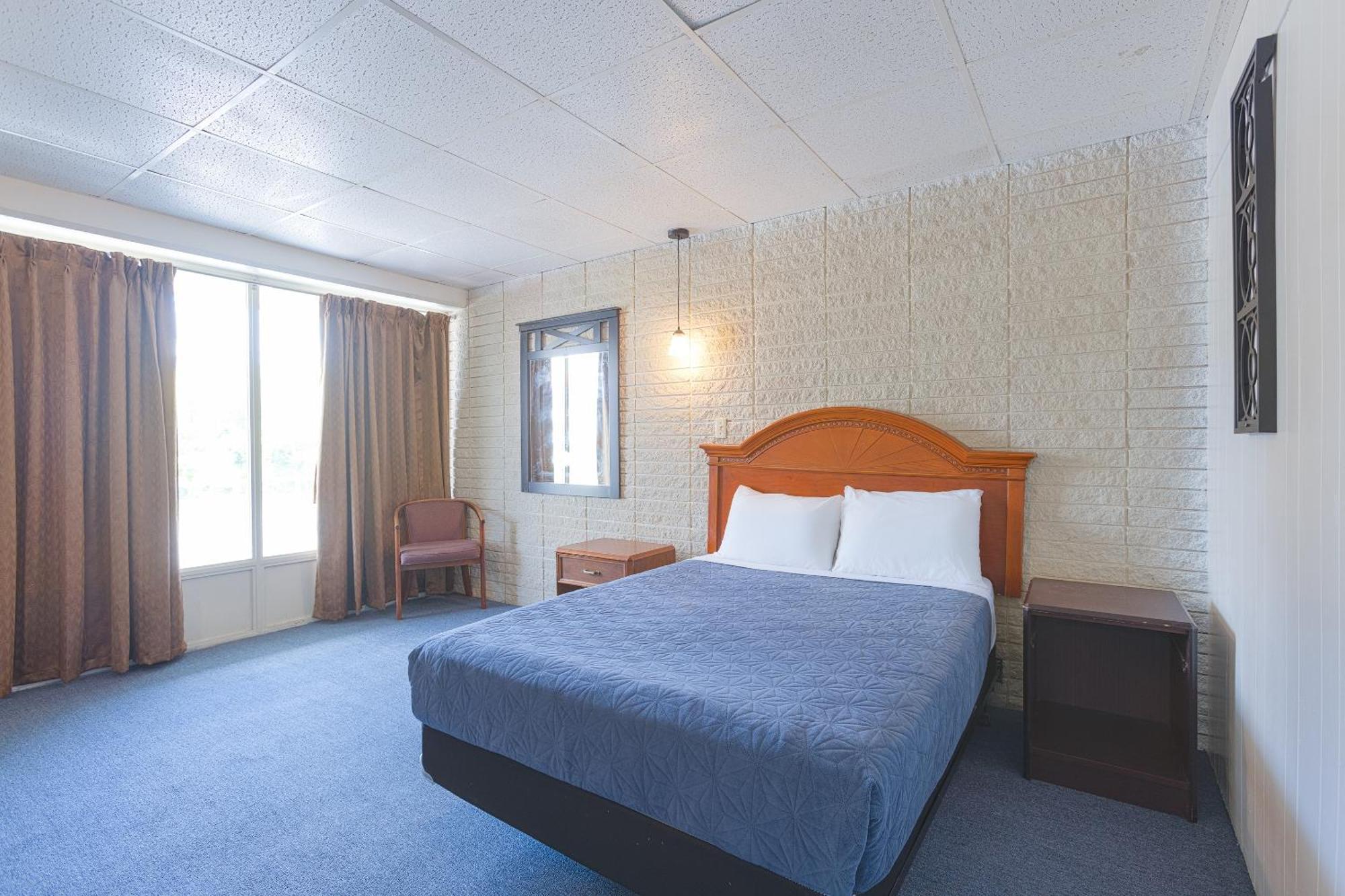 Sonrise Inn Lincoln Hwy By Oyo Breezewood Экстерьер фото