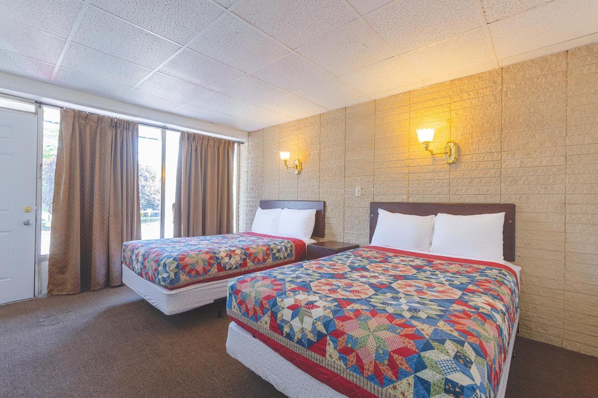 Sonrise Inn Lincoln Hwy By Oyo Breezewood Экстерьер фото